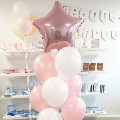 Bukiet balonów dla dziewczynki dla dziecka na roczek na baby shower różowa gwiazdka pudrowe balony gwiazda balony z helem Poznań